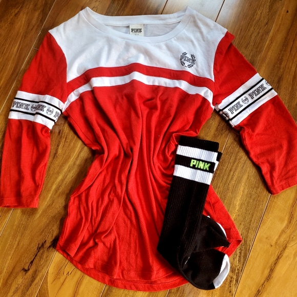 PINK VICTORIA'S SECRET Top/Socks- Size SP EUC - Picture 1 of 4